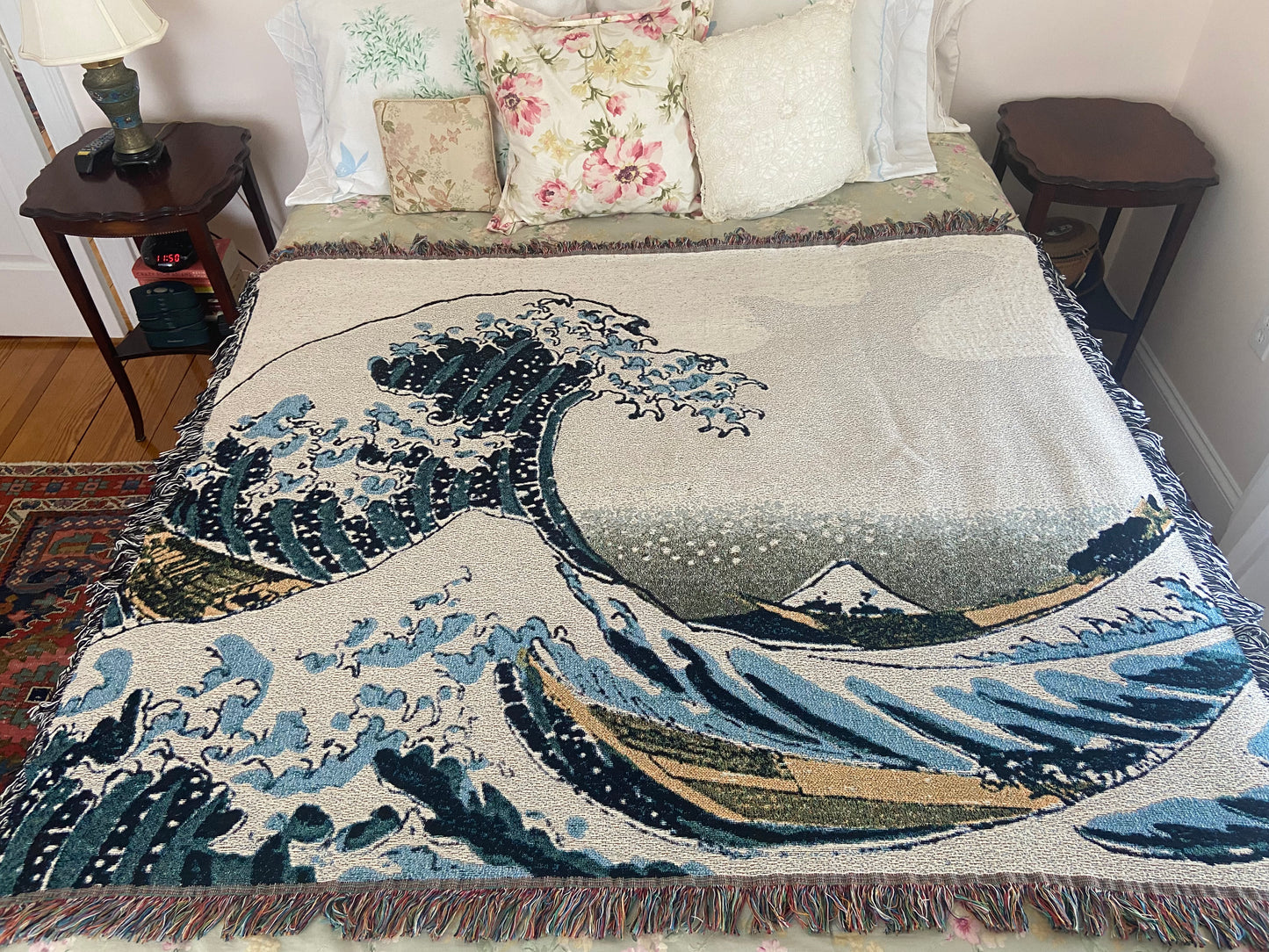 Jacquard Weave Throw Blanket of Great Wave off Kanagawa