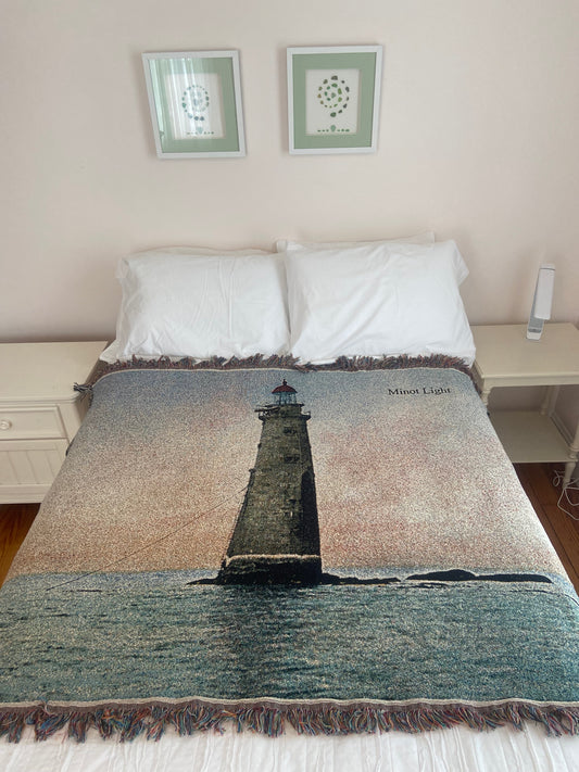 Jacquard Weave Cotton Throw of Minot's Ledge Light "1-4-3"