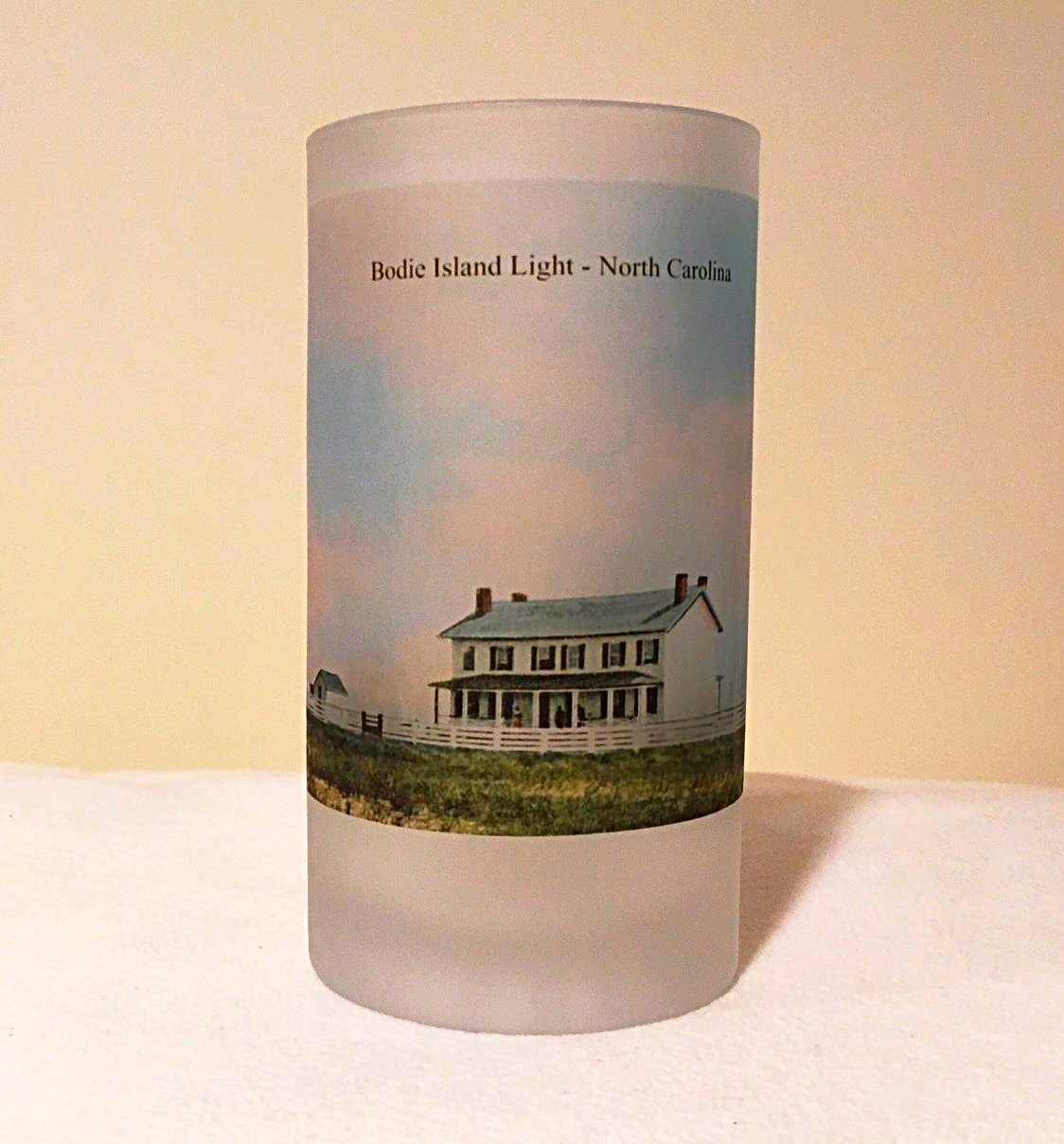 Colorful Frosted Glass Beer Mug Of North Carolina's Bodie Island Lighthouse - That Fabled Shore Home Decor